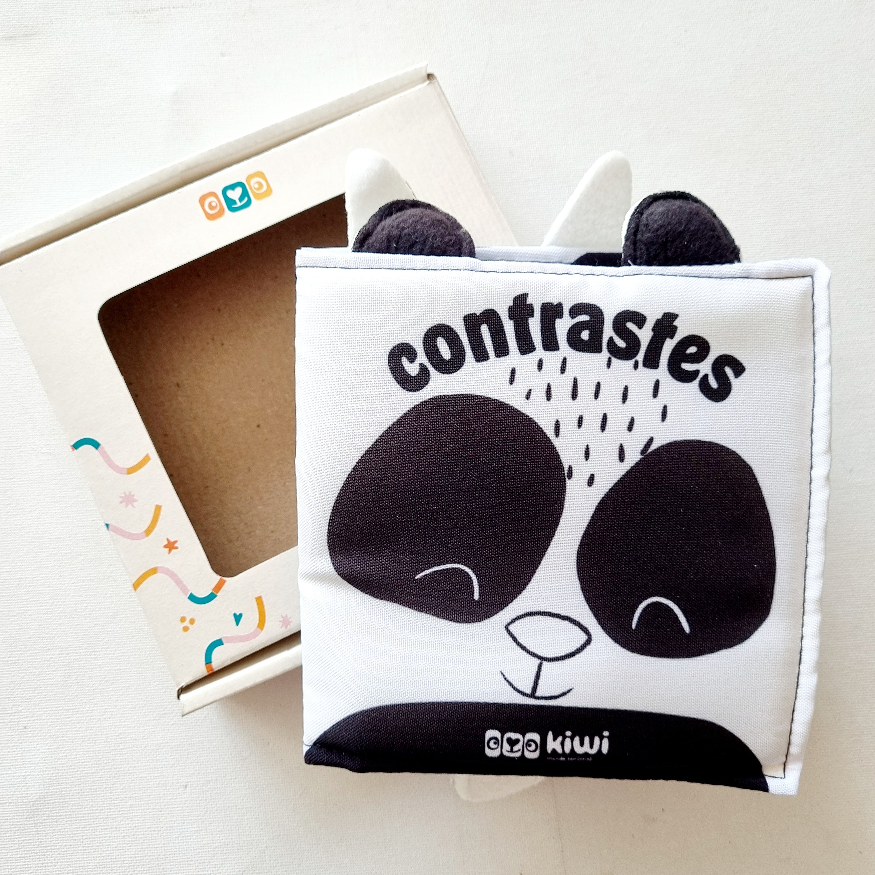 Contrastes - Mini libro de tela sensorial Contrastes - Mini libro de tela sensorial